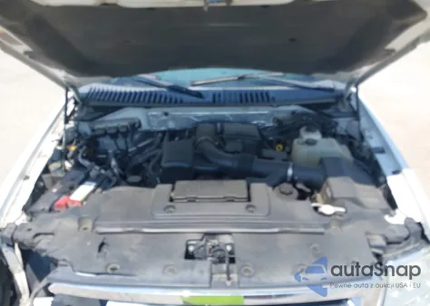 2014 Ford Expedition King Ranch из США, поврежденный, VIN 1FMJU1J57EEF61438